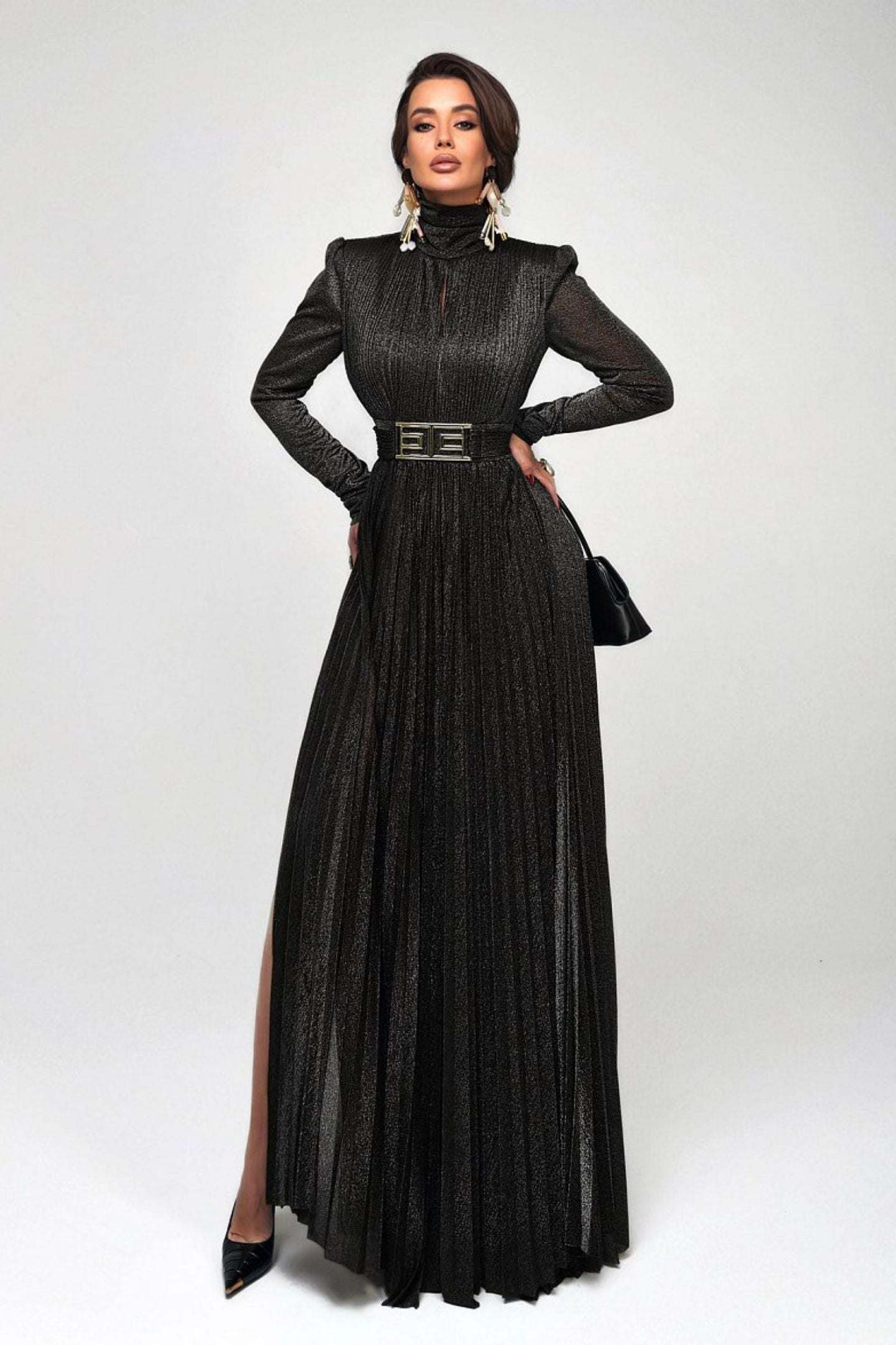 Sophisticated Dress with a Clean Classic Look