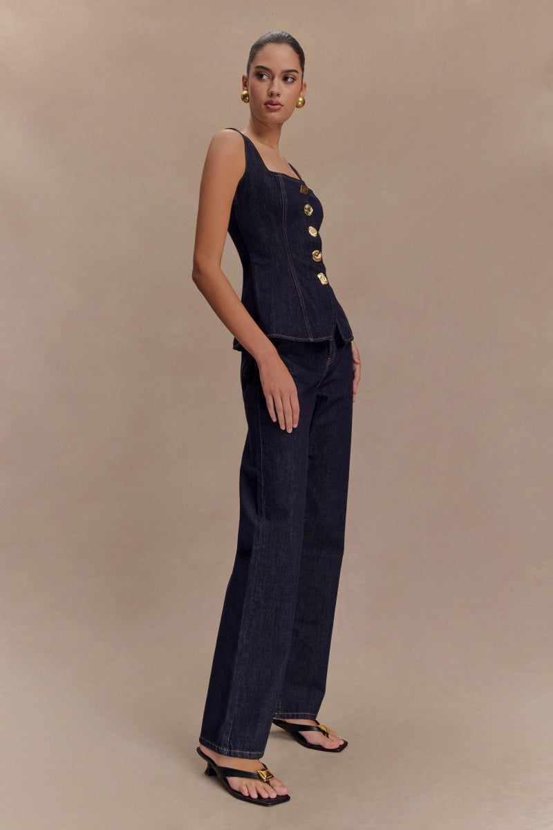Classic Vintage Garment with a Flattering Fit