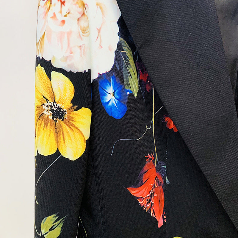 Well Tailored Pants with a Graceful Silhouette