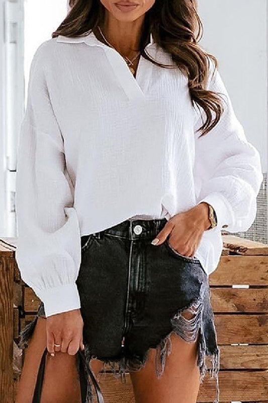 Beautifully Crafted Blouse in a Classic Style