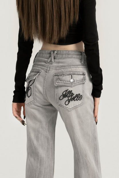 Well Tailored Garment with a Graceful Silhouette