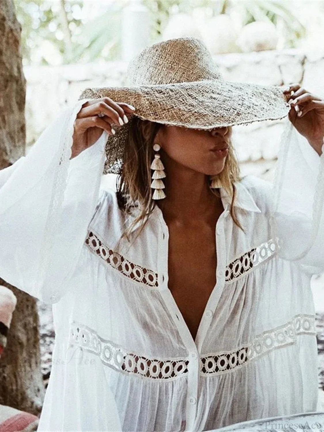 Polished Bikini with an Effortless Classic Look