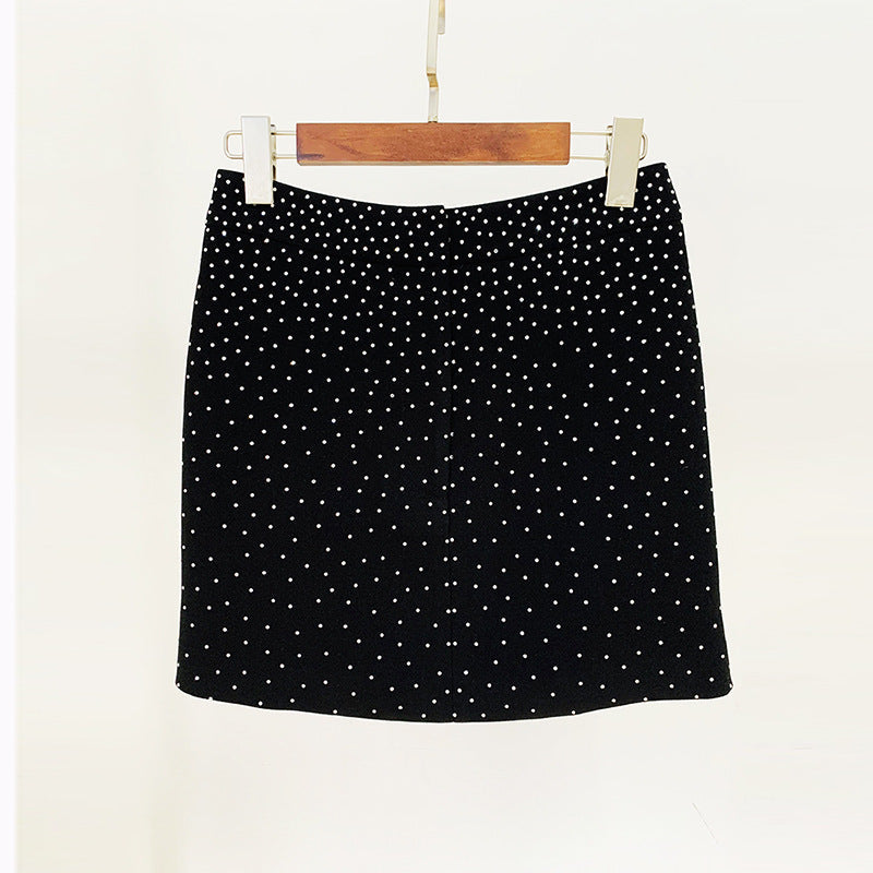 Gracefully Styled Garment for Any Occasion