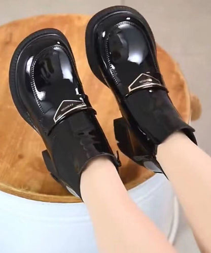 Beautifully Finished Boots in a Timeless Design