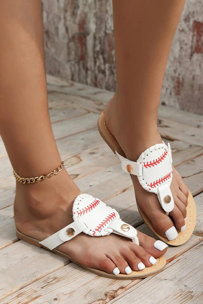 Polished Sandals with an Effortless Classic Look