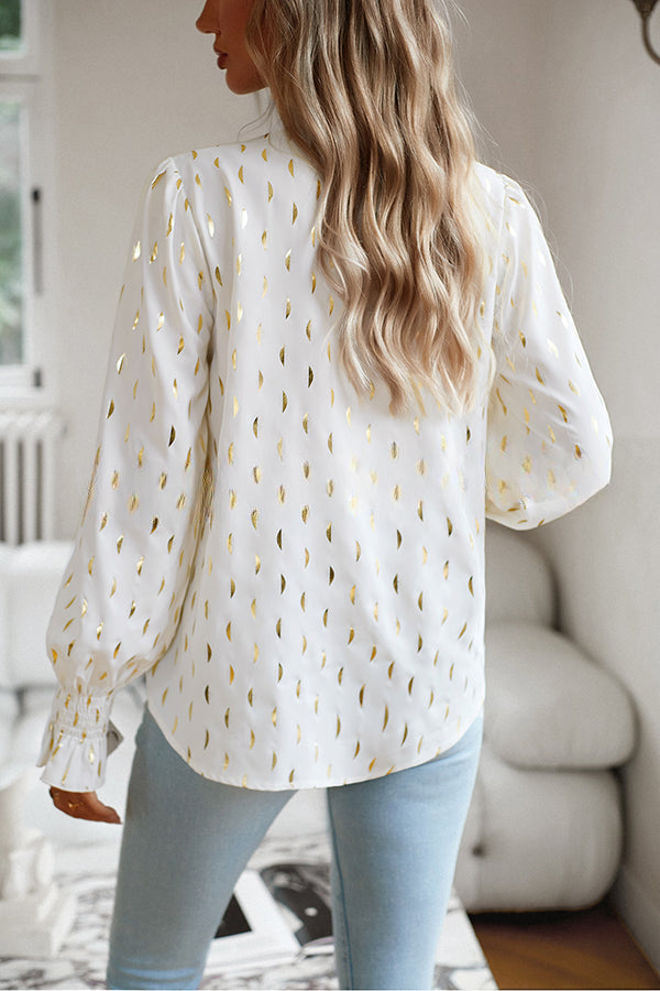 Gracefully Styled Pullover for Any Occasion