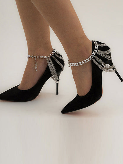 Gracefully Styled Garment for Any Occasion