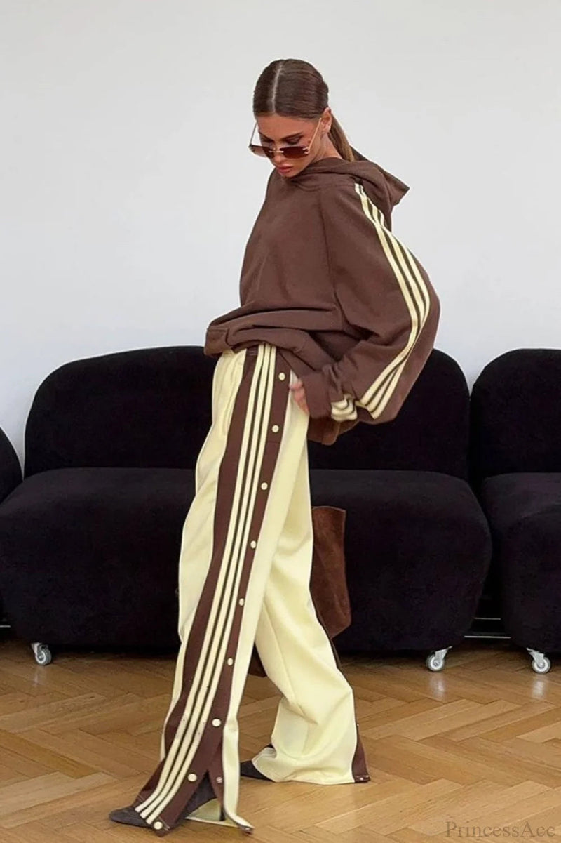 Beautifully Finished Pants in a Timeless Design
