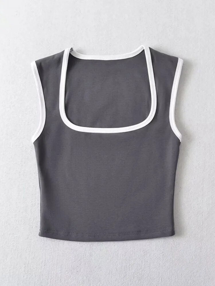 A Vintage Style Top with Delicate Timeless Details