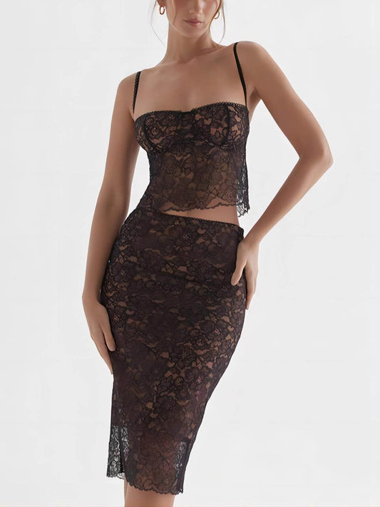 Beautifully Balanced Top with Timeless Character