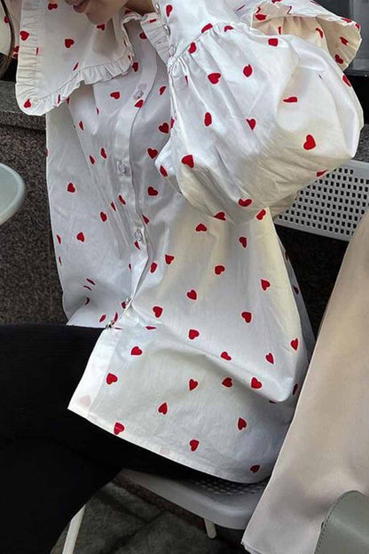 Well Tailored Top with a Graceful Silhouette