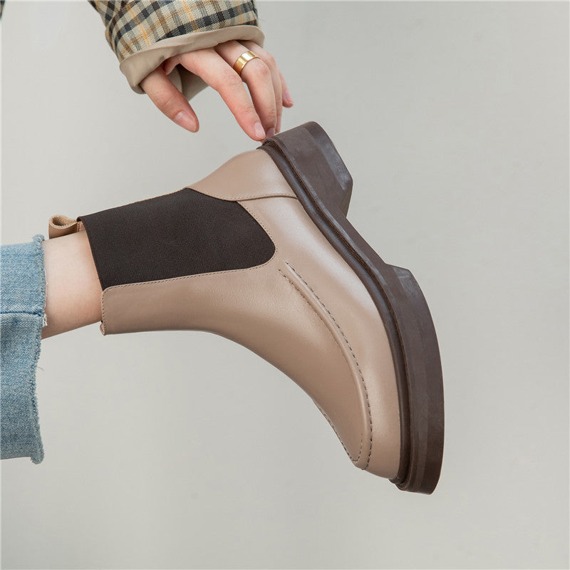 Elegantly Styled Boots for Everyday Wear