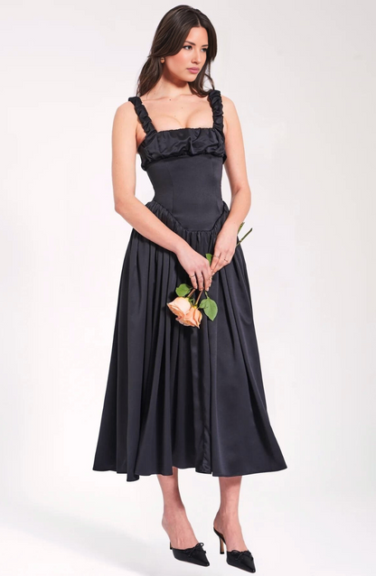 Classic Vintage & Enduringly Stylish Dress