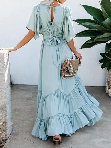 Classic Vintage & Enduringly Stylish Dress