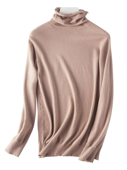 Beautifully Finished Sweater in a Timeless Design