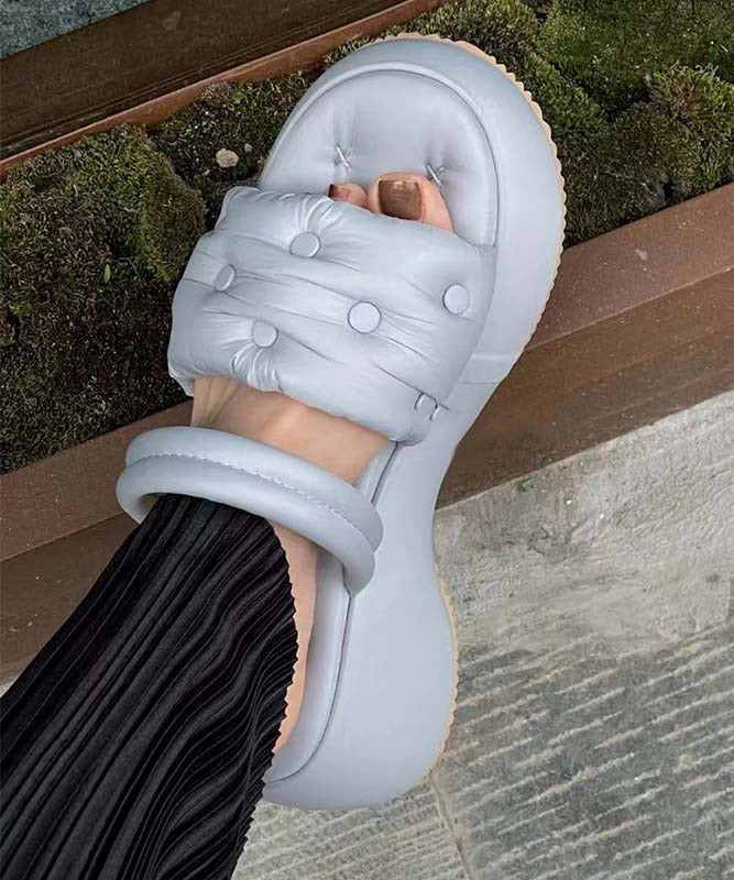 Gracefully Styled Sandals for Any Occasion