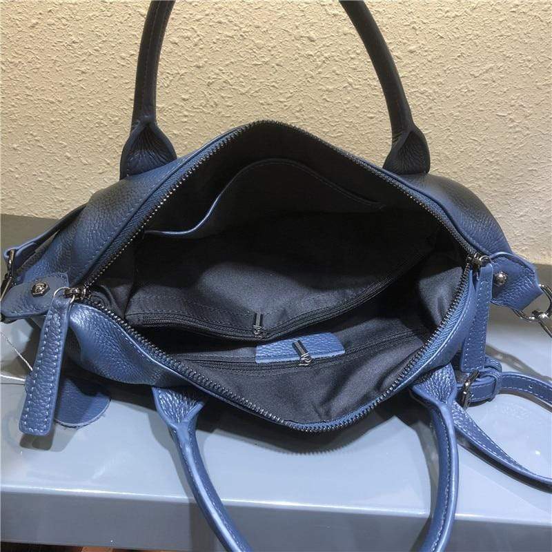 Sophisticated Bag with a Clean Classic Look