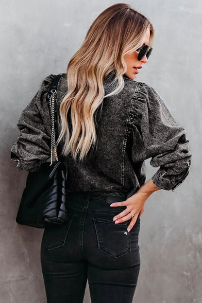 Sophisticated Jacket with a Clean Classic Look