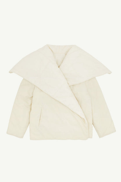 Beautifully Finished Jacket in a Timeless Design