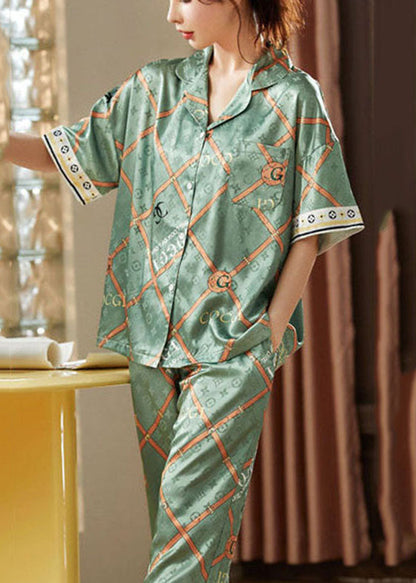 Classic Vintage Garment with a Flattering Fit