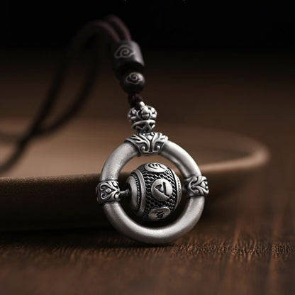 Beautifully Finished Garment in a Timeless Design