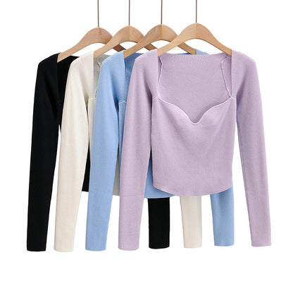 Classic Vintage Pullover with a Flattering Fit