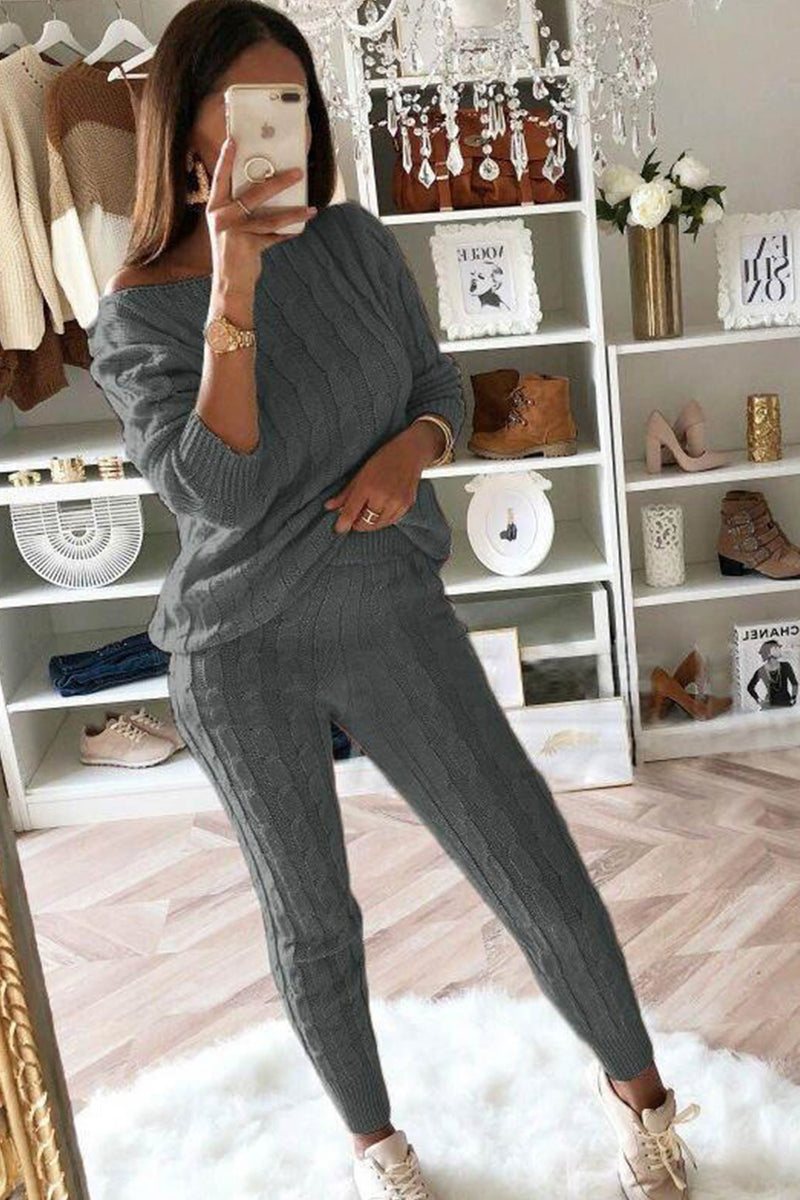 Elegantly Styled Pants for Everyday Wear