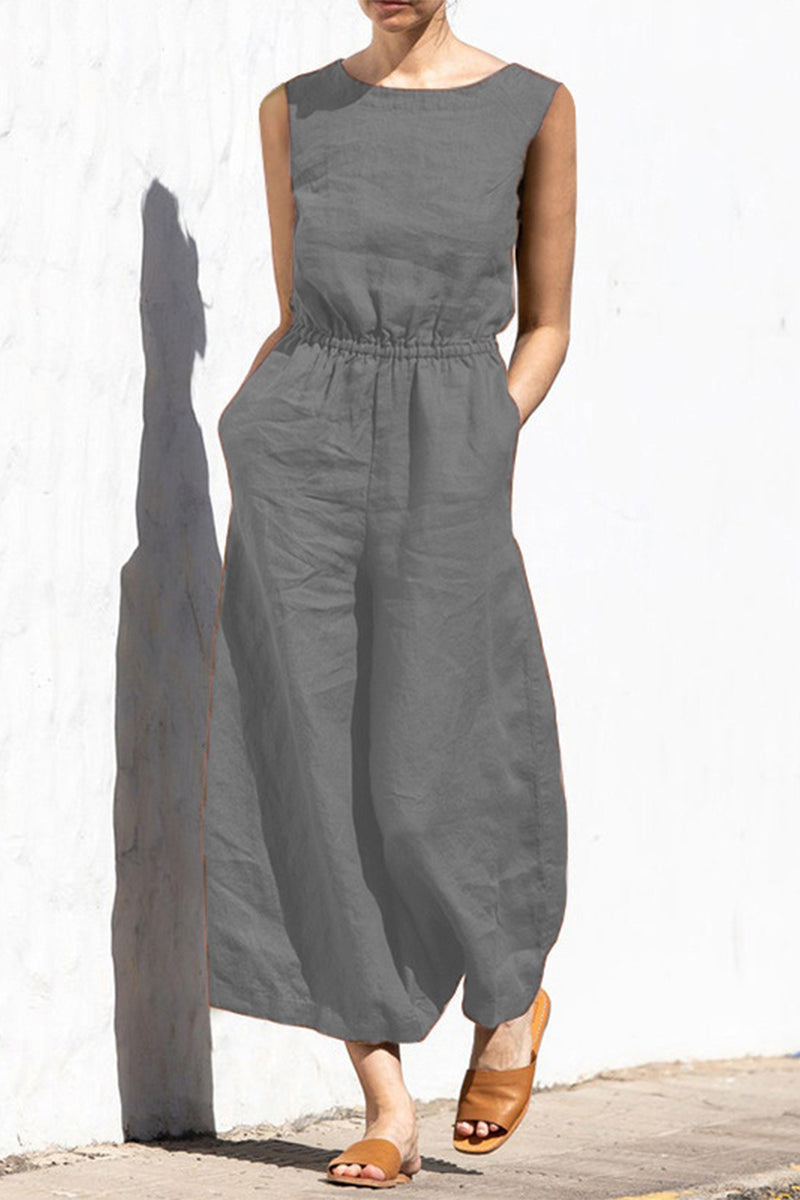 Sophisticated Garment with a Clean Classic Look