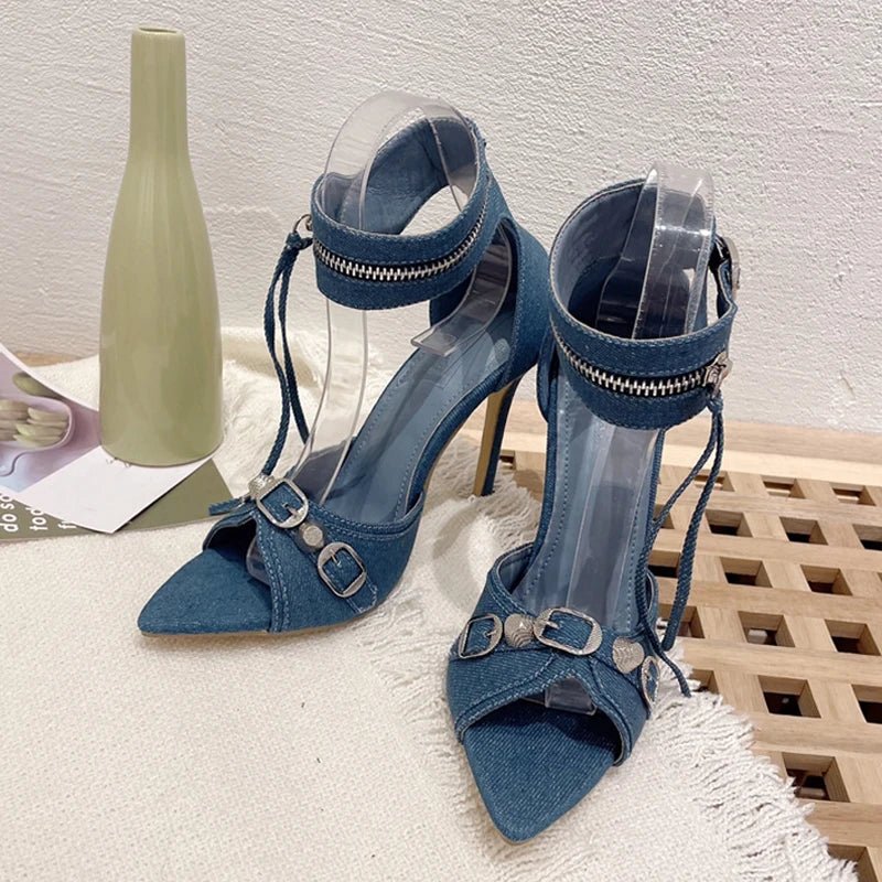 Beautifully Crafted Sandals in a Classic Style