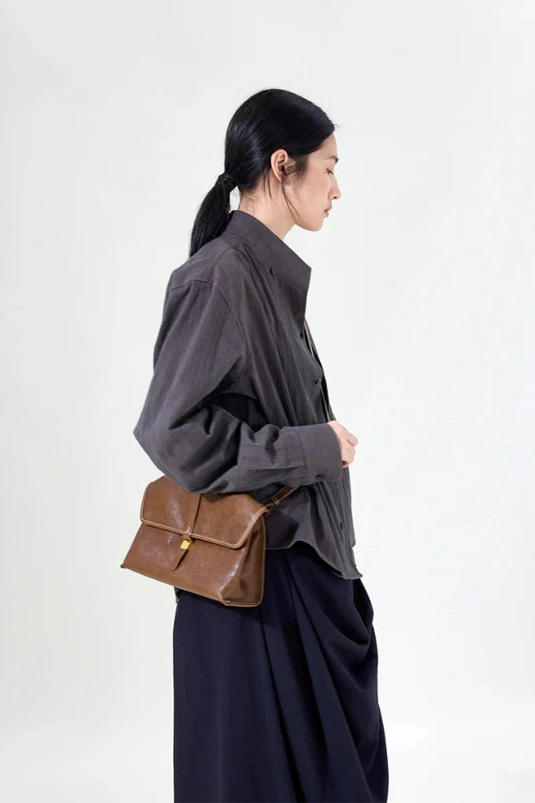 Effortlessly Elegant Bag with a Timeless Design