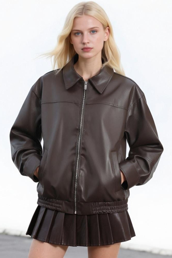 Well Tailored Jacket with a Graceful Silhouette
