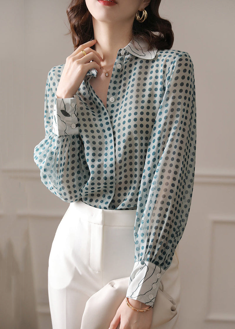 Classic Vintage Shirt with a Flattering Fit