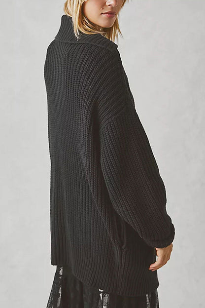 Effortlessly Elegant Cardigan with a Timeless Design
