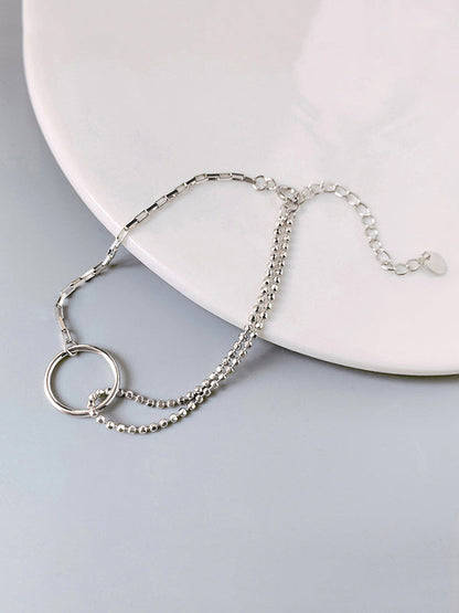 Sophisticated Garment with a Clean Classic Look