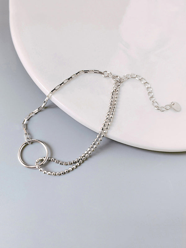 Sophisticated Garment with a Clean Classic Look