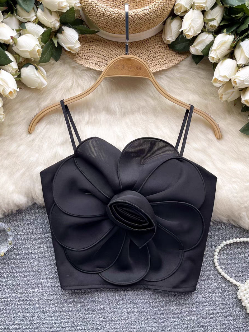 Classic Vintage & Enduringly Stylish Top