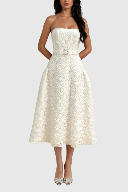 Sophisticated Dress with a Clean Classic Look