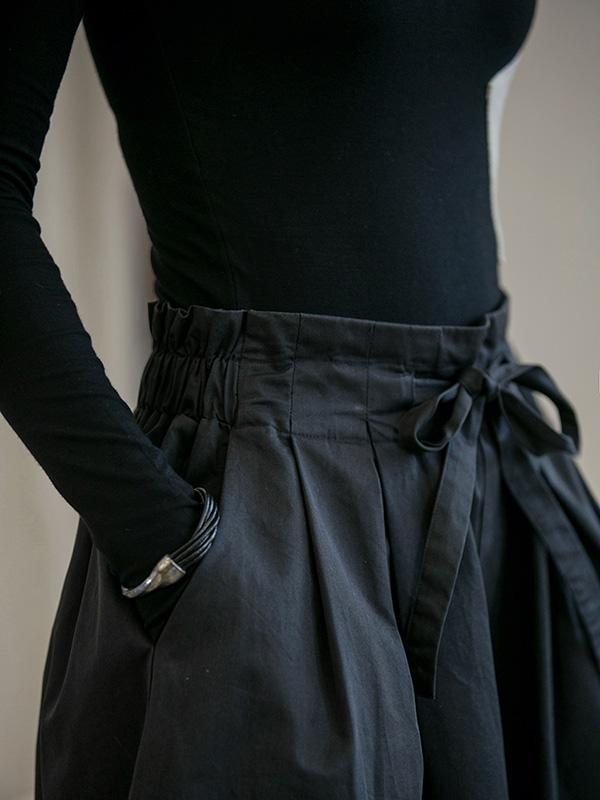 Beautifully Finished Pants in a Timeless Design