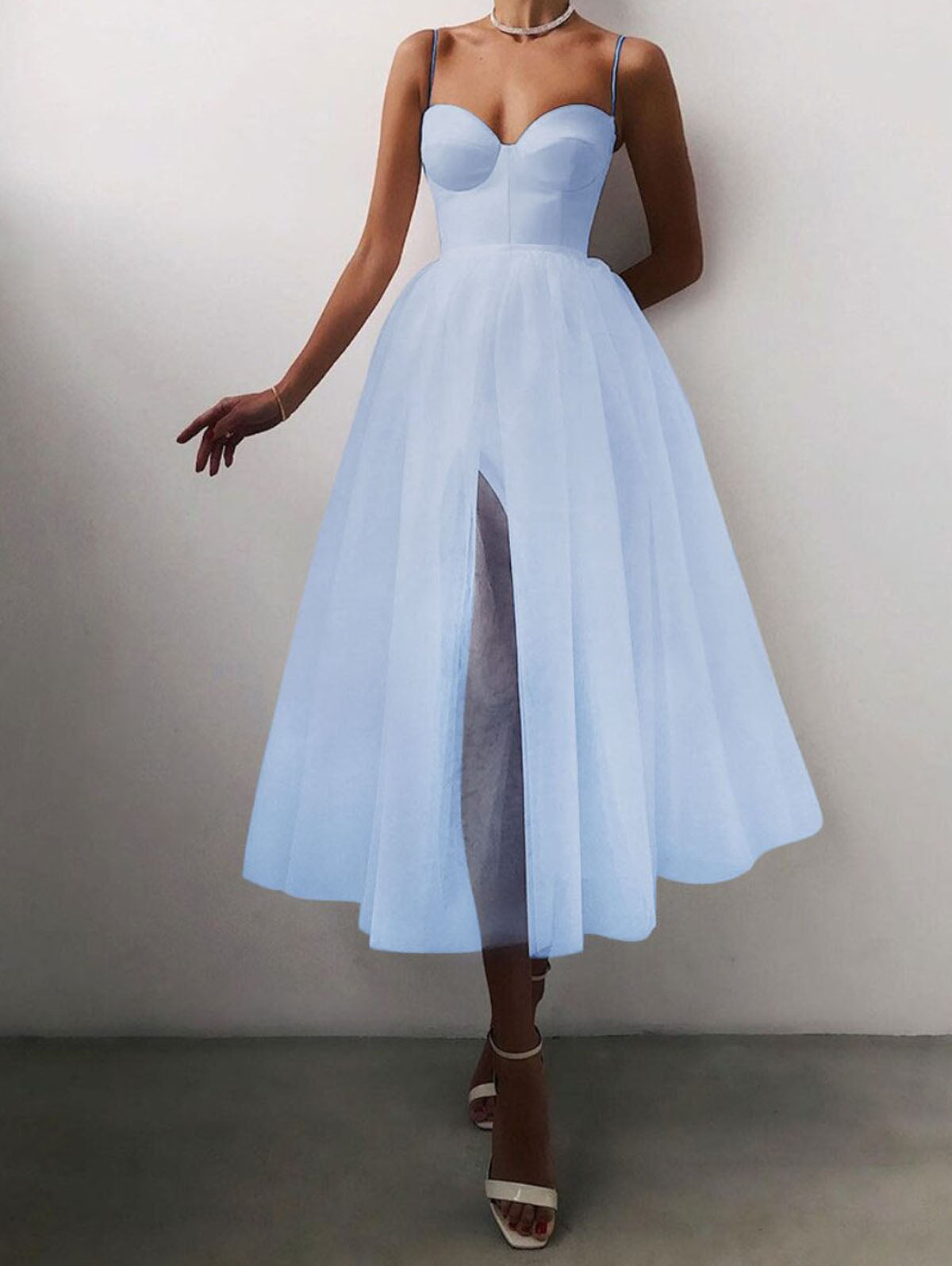 Polished Dress with an Effortless Classic Look