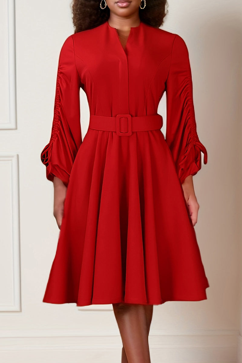 Well Tailored Dress with a Graceful Silhouette