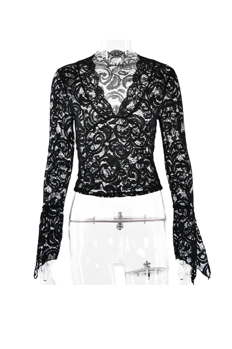 Polished Top with an Effortless Classic Look