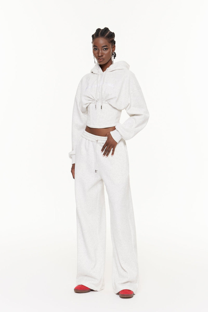 Gracefully Styled Pants for Any Occasion