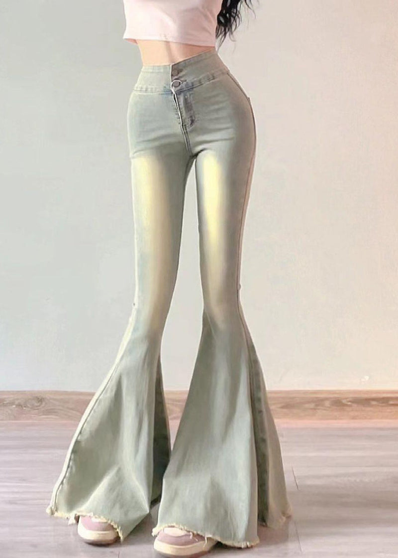 Sophisticated Trousers with a Clean Classic Look
