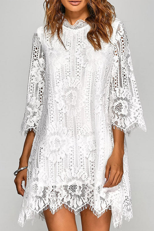 Effortlessly Elegant Dress with a Timeless Design