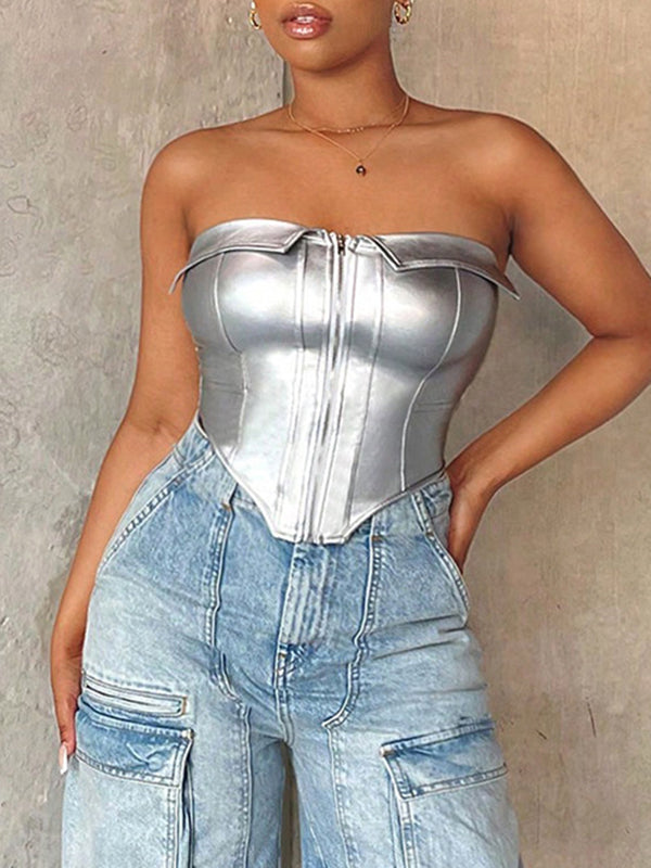 Well Tailored Top with a Graceful Silhouette