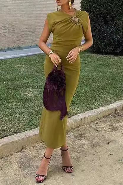 Classic Vintage & Enduringly Stylish Dress