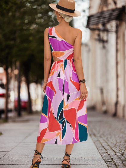 Classic Vintage Garment with a Flattering Fit