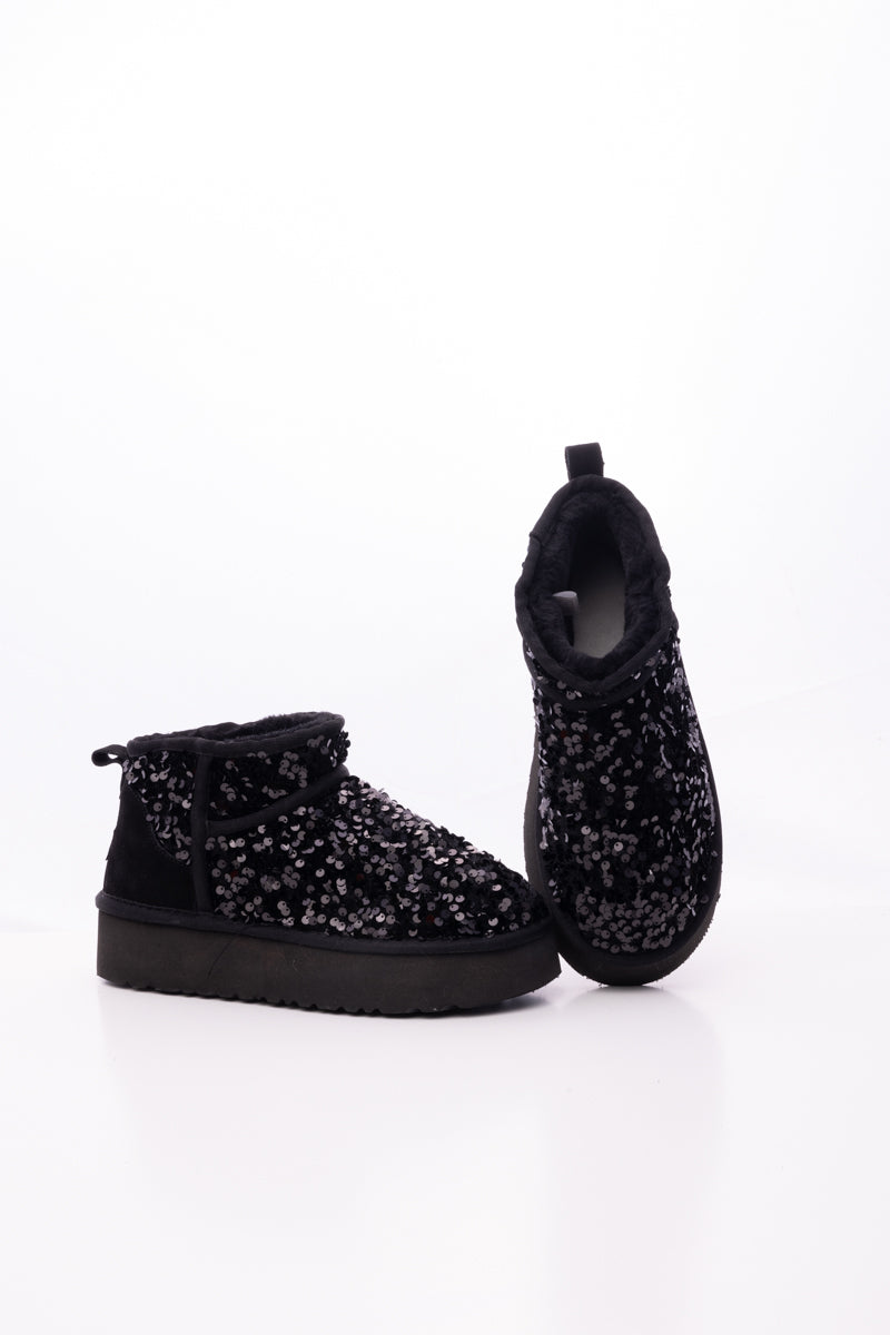 Vintage Inspired Boots with a Contemporary Edge