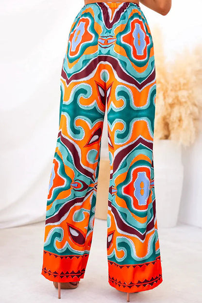 Well Tailored Pants with a Graceful Silhouette