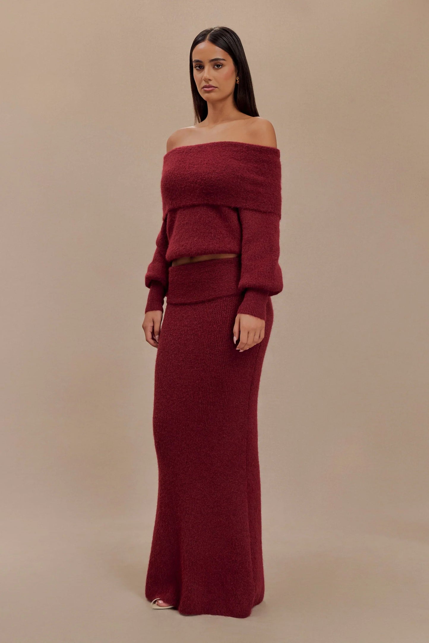 Well Tailored Garment with a Graceful Silhouette